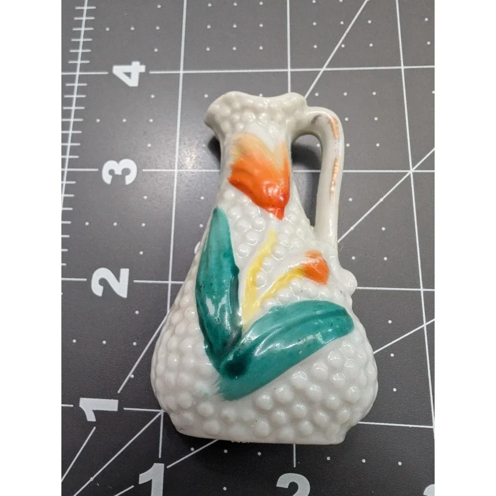 Miniature hob knob Japan bud vase‎ with tulip 4 inch vintage yellow white